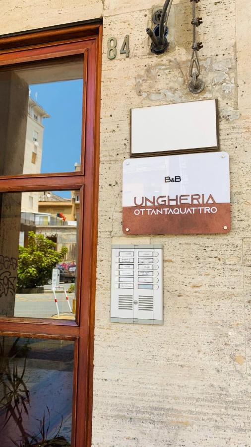 B&B Ungheria Ottantaquattro Palermo Exterior foto